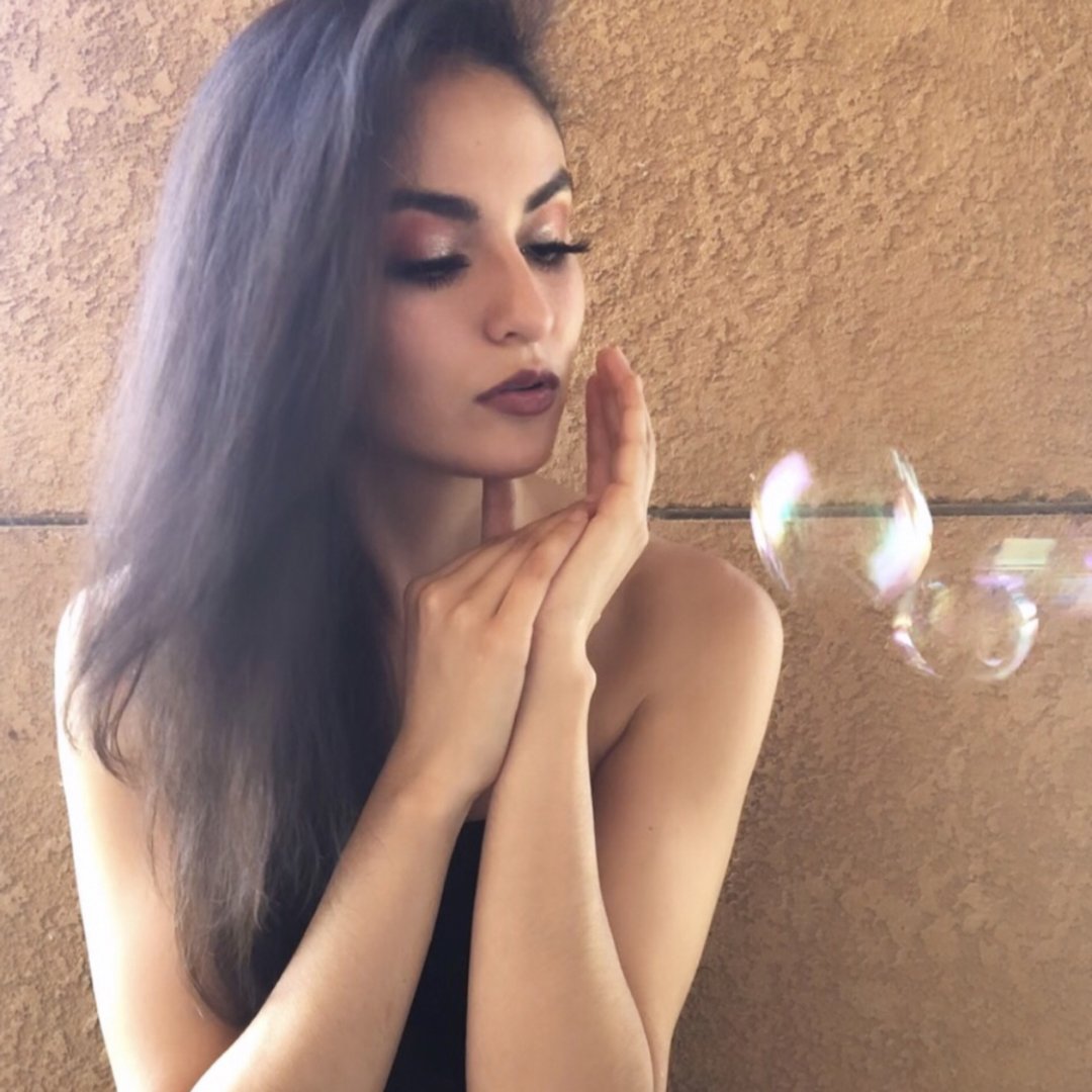 Rosa_E_Aguilar's tweet photo. @Influenster @patmcgrathreal #SublimeSkin #complimentary https://t.co/tWDwuEgGMK