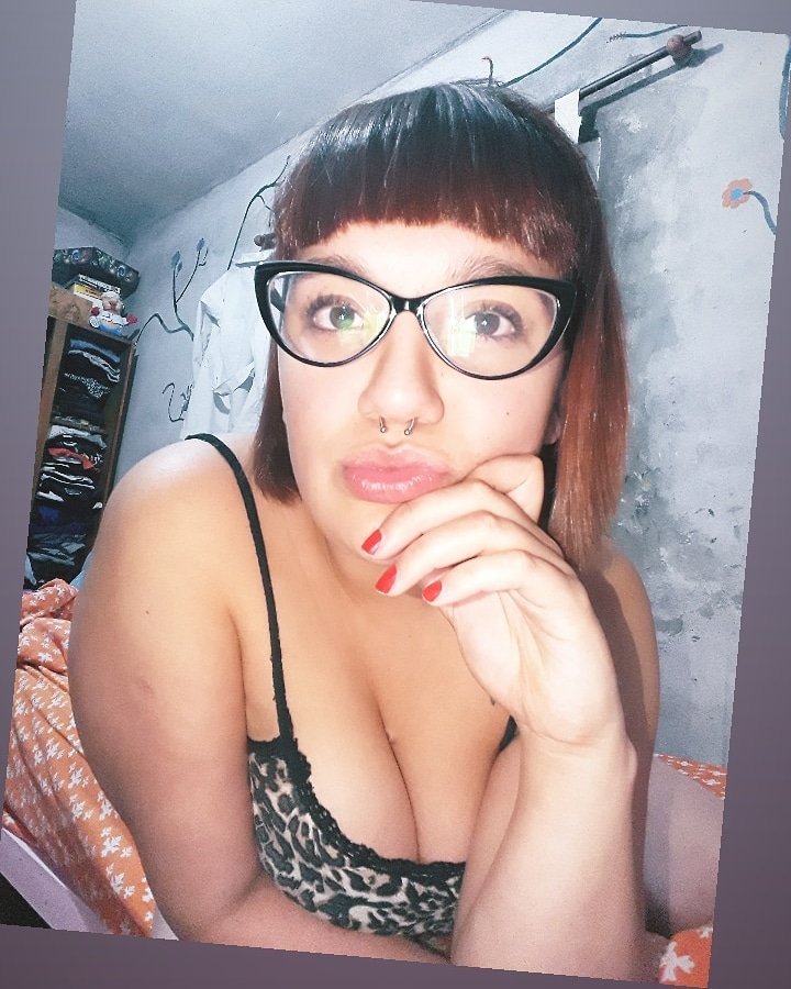 Ludmila__Nahir's tweet photo. Aguante el fleco😂✌
#flequi https://t.co/H7qVjoh59B
