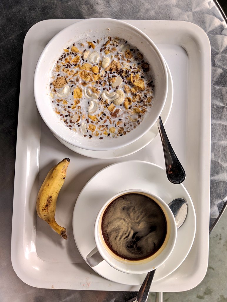 GauravSaha's tweet photo. Hipster af breakfast scenes
#backtoMonday https://t.co/vbvgafR57L