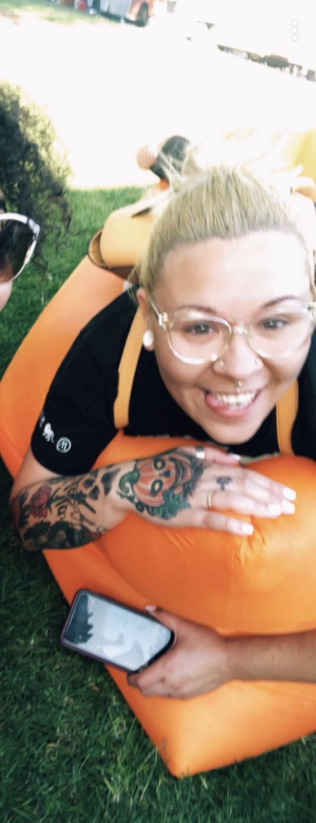 SekaiNation's tweet photo. @stephan_xo Multiple shots for you. That’s just the arm tho. https://t.co/K1H1zrph0v