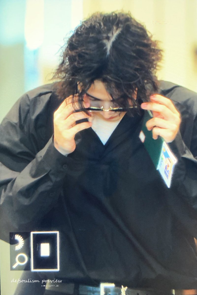 defsoulism9416's tweet photo. 190819 FUK

#GOT7   #갓세븐                            
#JB #재범
#GOT7JAPANTOUR2019 
#GOT7_LOVELOOP https://t.co/89P5dVF7zu