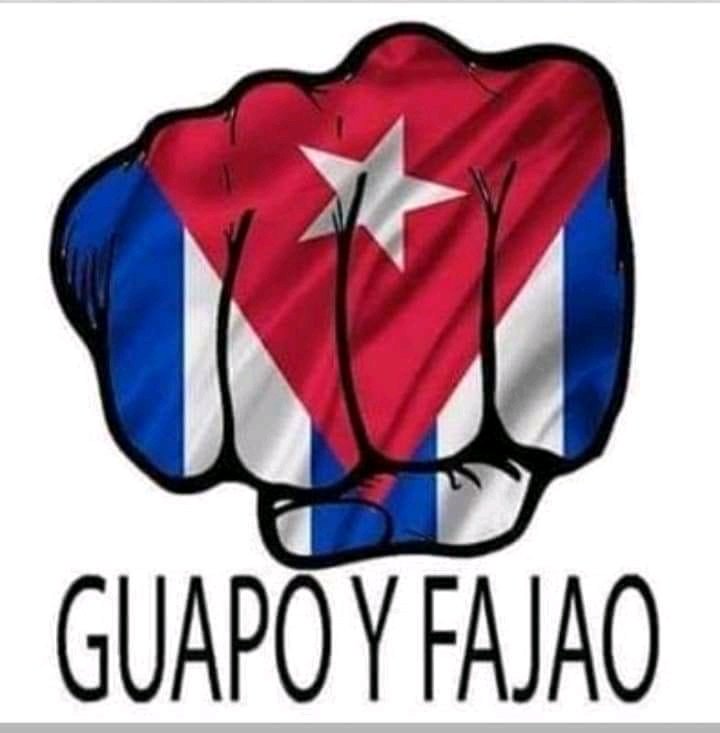 Emily92011's tweet photo. Contra mi #Revolucion, no nos entendemos, contra mi presidente  @DiazCanelB no nos entendemos. No a la #LeyGarrote 
#FidelPorSiempre 🇨🇺 Tu legado no morirá jamás mientras hayan hombres y mujeres dispuestos a dar su vida por esta patria
#Cuba 🇨🇺♥️ https://t.co/j2K7krEo2C