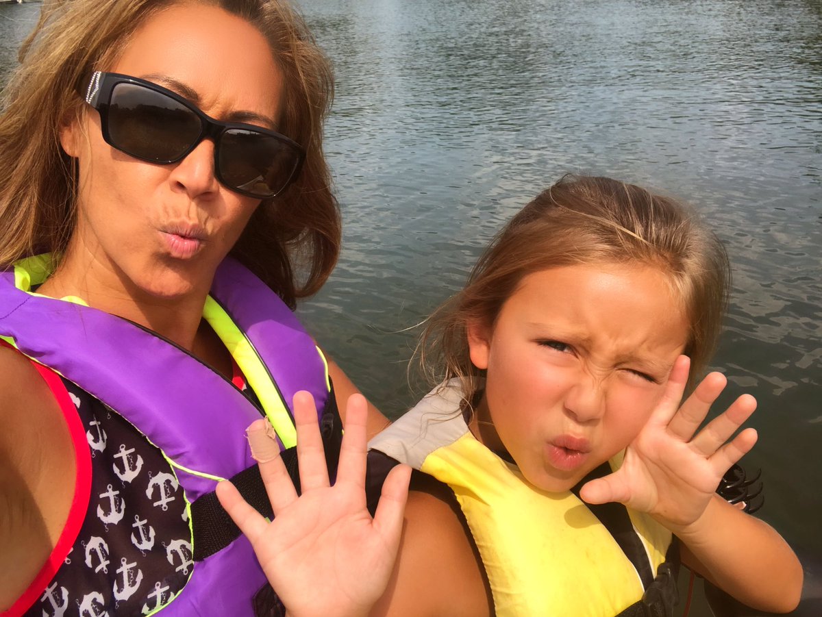 janjeffcoat's tweet photo. Hiding from Monday... #sundayfunday #mondayblues #schoolstartssoon #fadingwest #summerlasthurrah #firstborn https://t.co/s0xz252ssu