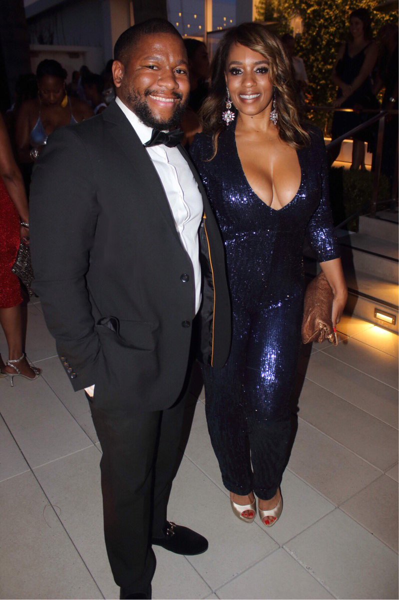 bowtiebanditYBR's tweet photo. The #pumpfoundation Gala was amazing! 😉 Congratulations are in order for @MissMelyssaFord on her new Radio Show ! @iHeartRadio 
She’s so intelligent and savvy! Such a perfect Power Move. 
#BlackWomenWinning
https://t.co/LndGVvYaih https://t.co/z2i12cke3u