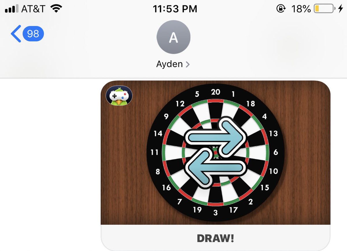 deelinquent's tweet photo. imessage games with my little brother. a story in four parts https://t.co/3vd9WZEzSe