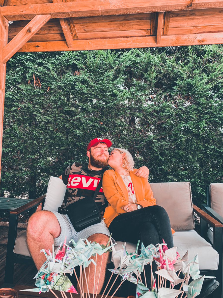 SolenneHardy's tweet photo. @NicoBechet78 la base 💛🙋🏼‍♀️📷 https://t.co/QZ5cplOlYu