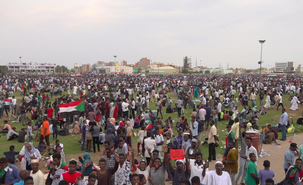 allafrica's tweet photo. Opposition Names Five People as Members of Sovereign Council: https://t.co/R2zONojEAL #Sudan #SudanSigning #SudanRevolt #SudanUprising https://t.co/H3FlLEmfoo