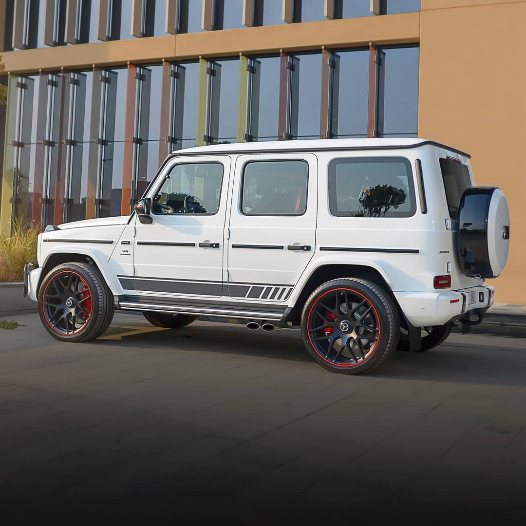 MercedesBenzAD's tweet photo. تأسر القلوب في كل مكان.
Make a statement when you roll-up.
Source: salehnikon
#40YearsGClass #GClass #GWagon
#MercedesBenzME
#TheBestOrNothing #Luxury
#Elegance #Design
#Performance https://t.co/BjEIyBiPOZ