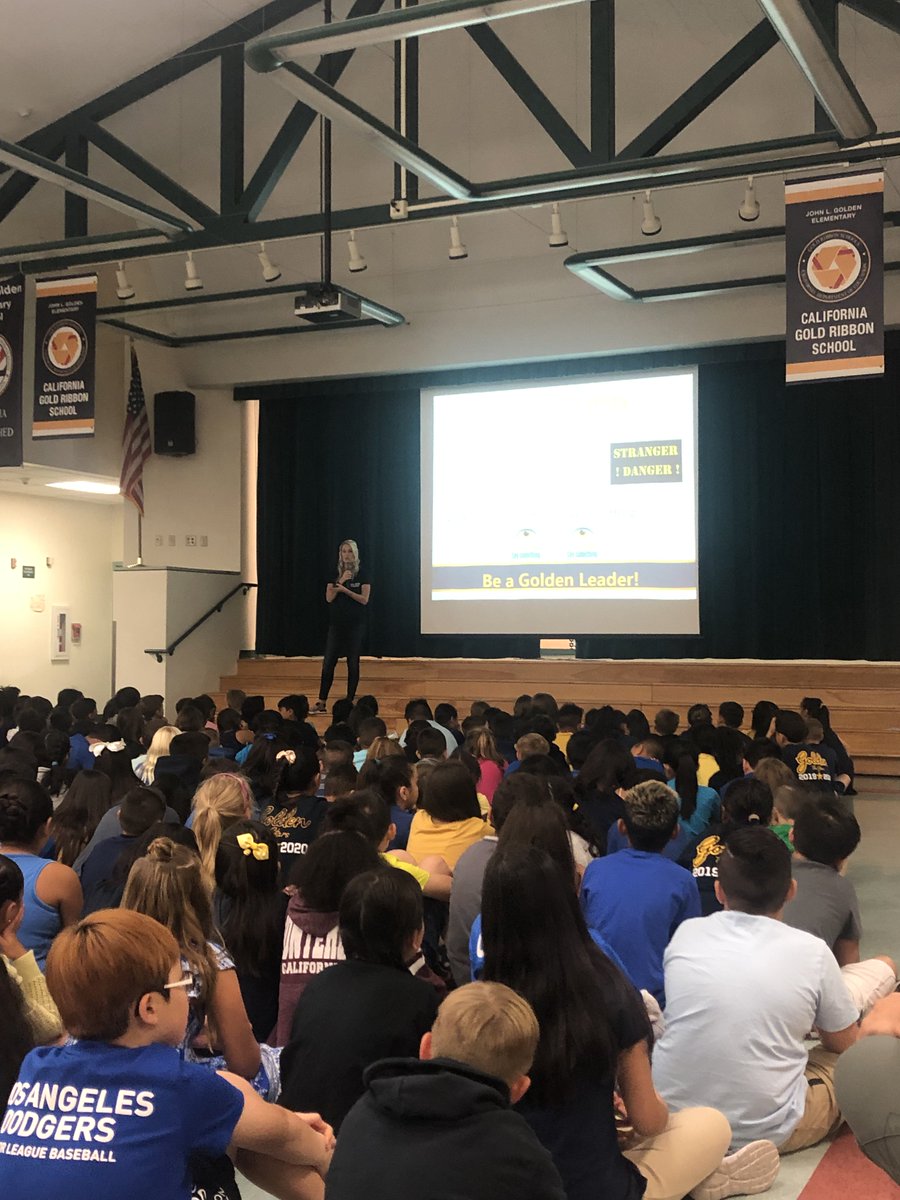 GoldenEtiwanda's tweet photo. Students attended the Expectations assembly with Mr. Sipos and Mrs. Howell. Students are taught school expectations including anti-bullying, suspension/expulsion consequences for certain actions, arrival/dismissal procedures &amp; lots more. https://t.co/E0aqS42uNZ