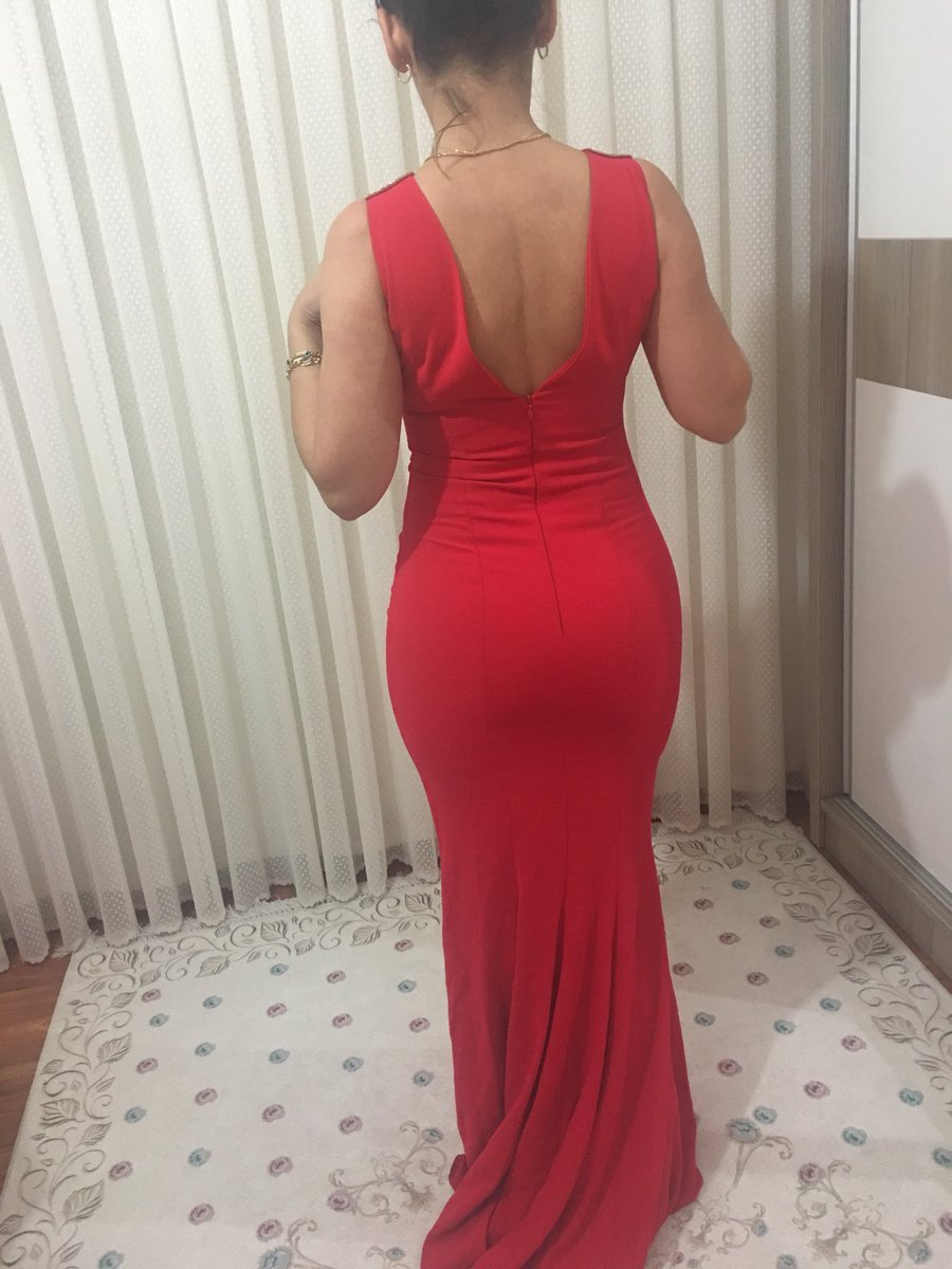 7861Ebru's tweet photo. Düğünden sonra sizce ne oldu acaba buyrun dm https://t.co/enIJ0CufJs