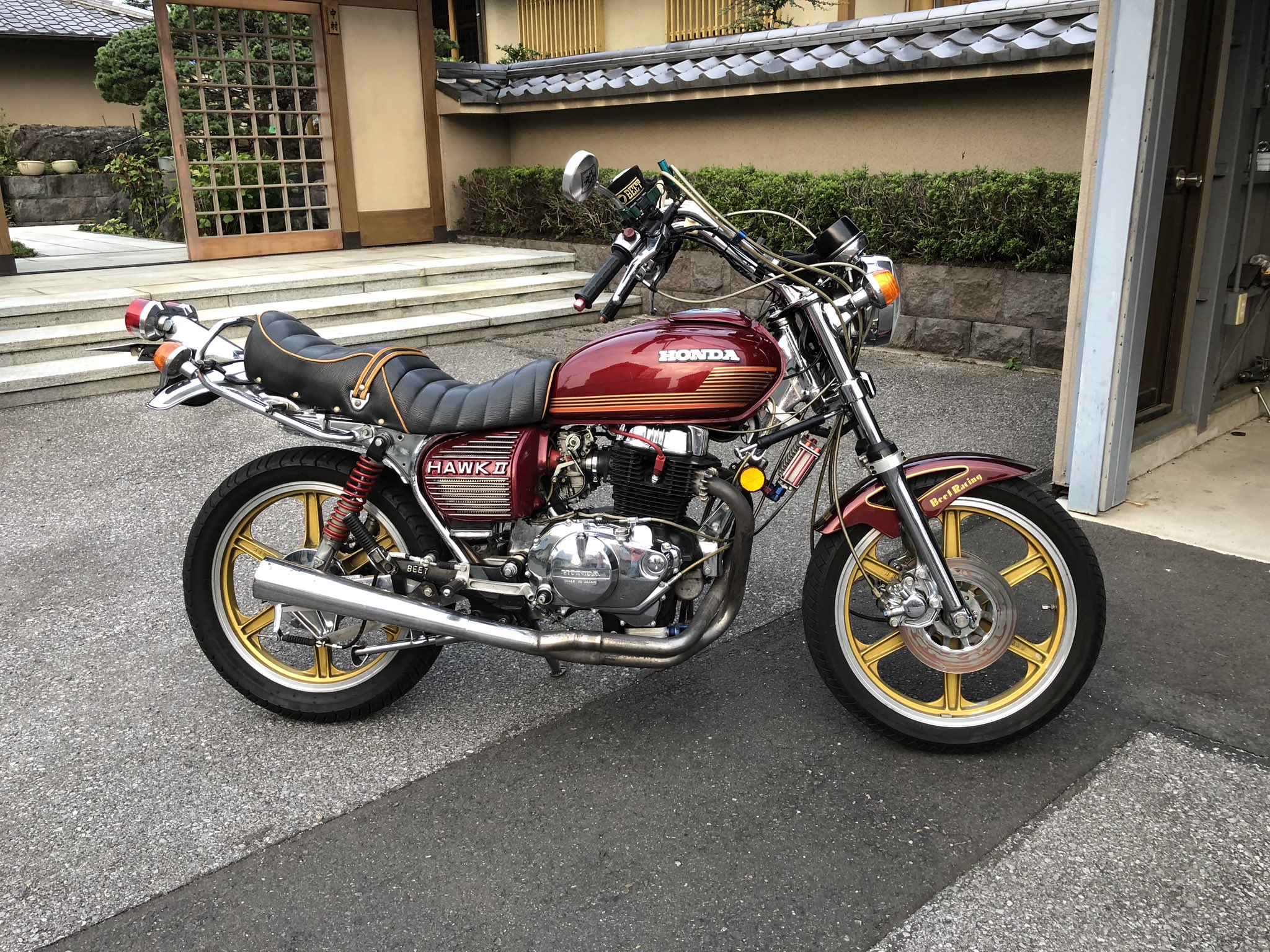 ウエダレーシング　デットヒート管　cb400t c250t BEET ホーク2 ホーク2/3 ウエダデッドヒート 直管 拘りの当時仕様 CB250T