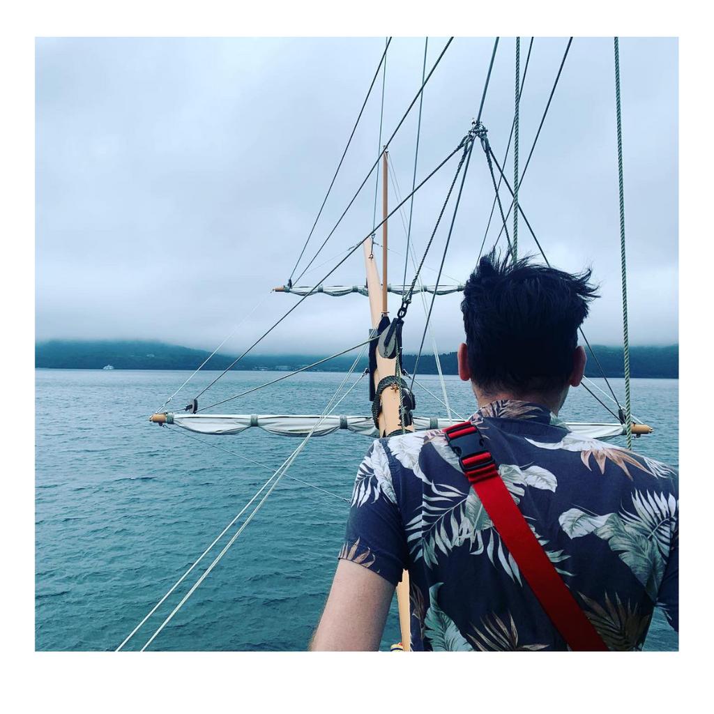 Peaceful times on the 20 minute sail across Lake Ashi on my last visit to Hakone. Not the typhoon weather we had in Tokyo last week!⁠

<a href="/JasoncollierJC/">Jason Collier</a> #tokyolife

jason-collier.co.uk