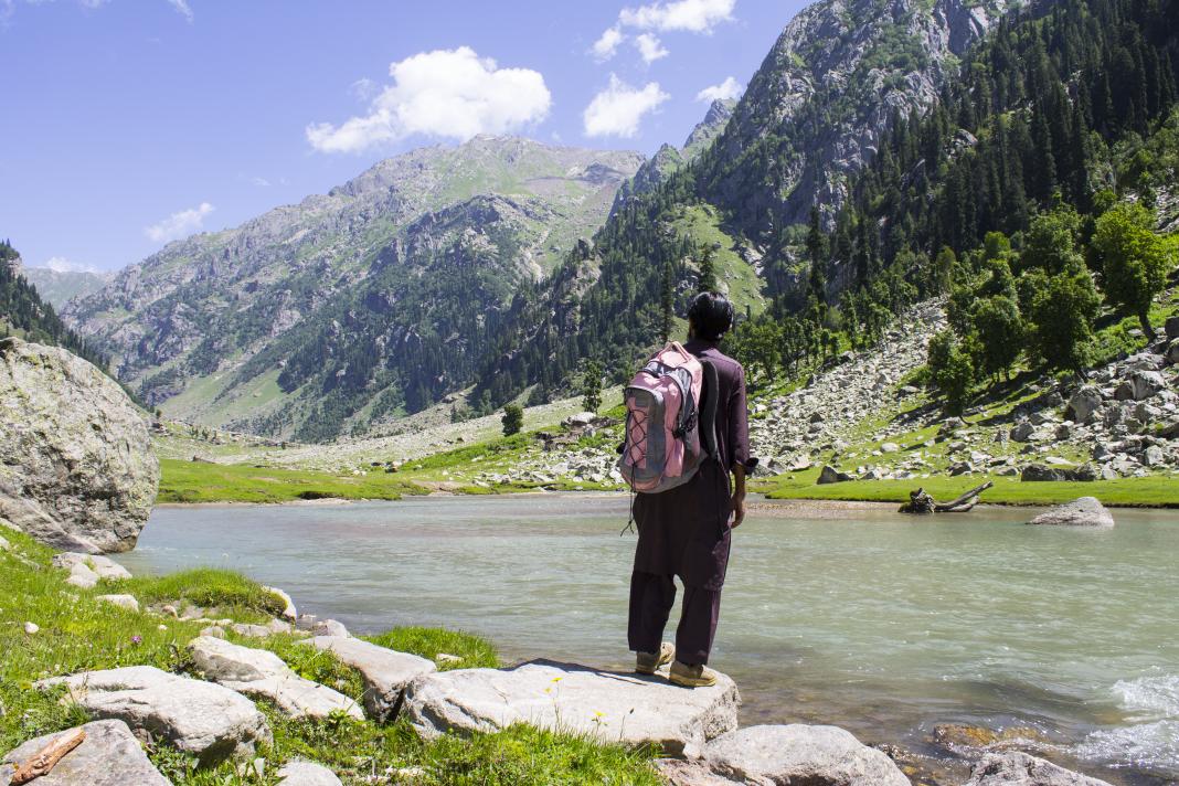 '' زرگرجھیل''کا ایک خوبصورت اور دلکش منظر 
 😁😍😎

تصویر: 18/اگست 2019 

#Hicking #Tracking #Exploring #DiscoverNewPlaces #HimalayaClub #Himalayin #MuaviaKashmiry 
#DukLake #NeelumValley #GuraiseValley #Phullawai
#BeautifulPakistan