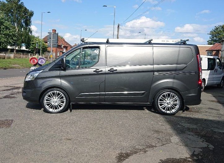 Wheelmania On Twitter Ford Transit Fitted With 20 1 Av Transit Wheels Call Us On 0121 688 8844 20inchwheels 20inchrims Loadrated Ford Transit Fordtransit 1avwheels Wheels Wheelmania Wheelsandtyres Alloys Alloysforsale Alloysbirmingham