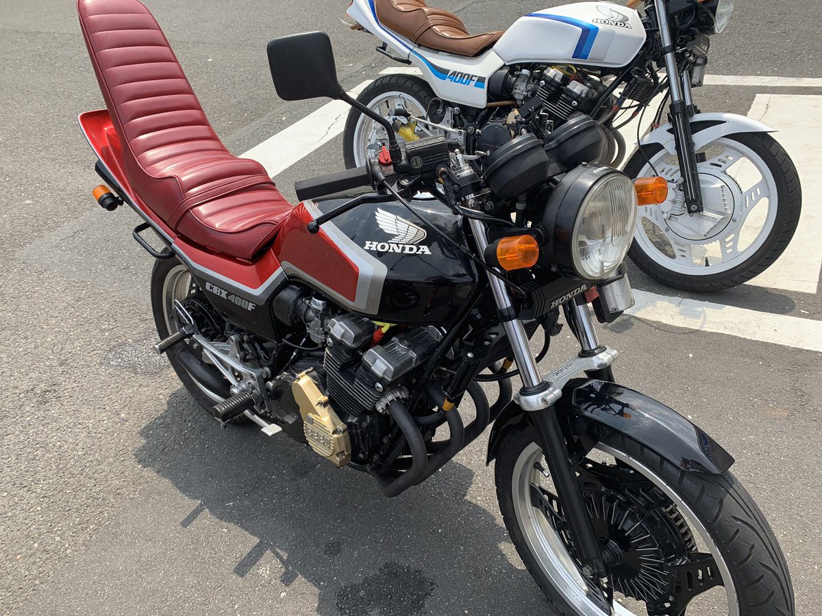 CBX400F ３段シート 黒赤-