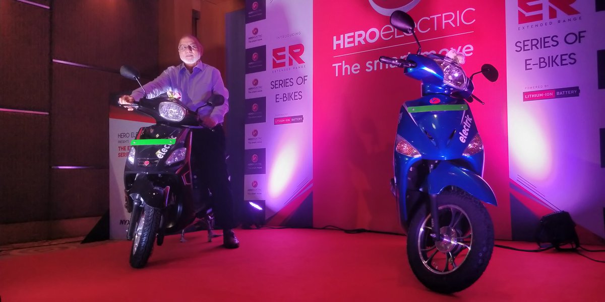 Sohinder Gill, CEO of Hero Electric unveils the Nyx ER and Optima ER.

#HeroElectric #NyxER #OptimaER #ElectricVehicle #Green #ExtendedRange