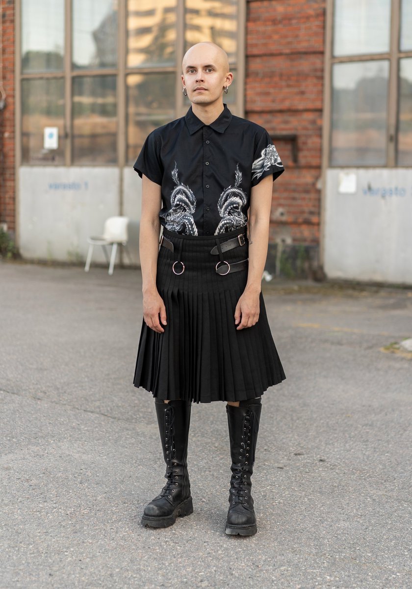 HelLooks's tweet photo. New photos on Hel Looks! https://t.co/kD4Qdl8DA6 #streetstyle
#helsinki #finland #hellooks https://t.co/pRa0K5U6K4