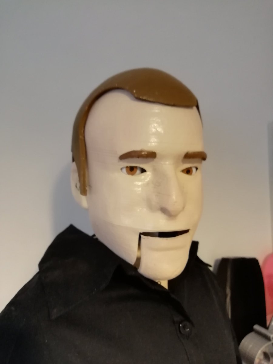 GermanoManbot's tweet photo. Robot Age is now! #robot #Robots #AI #Bots #IoT #manbot https://t.co/1rRCzHvpEM