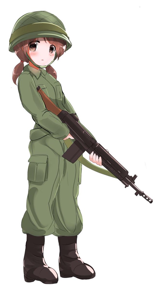 同じページで3人を描きましたけど、一人のバージョンです。普通よりラフ描き方すみません。 