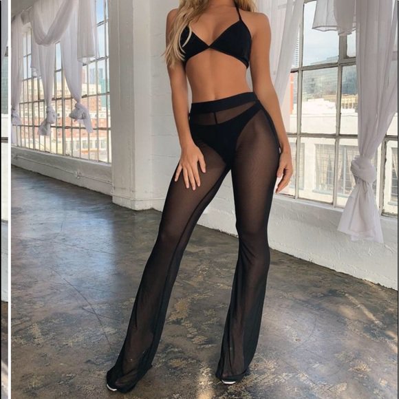 FreeVibrationz's tweet photo. So good I had to share! Check out all the items I'm loving on @Poshmarkapp from @KristenSLO #poshmark #fashion #style #shopmycloset #tigermist: https://t.co/jfwnmKxKSS https://t.co/zc2tlYaxj0