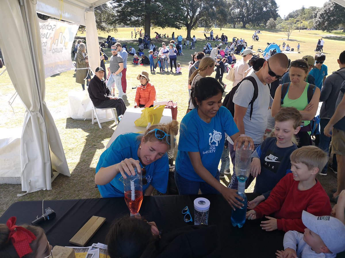 Charuni_'s tweet photo. Taught kids how to make a tornado in a bottle at #scienceintheswamp and managed to convince some of them to try it at home.
Itโs never too early to get kids excited about science๐
#ScienceWeek
#scicomm
#phdlife
@UNSWScience @SWAQSyd @unswbees https://t.co/zc2cVNMgM5
