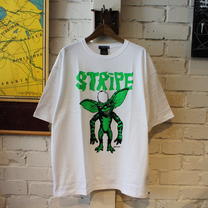 WORKAHOLIC_1998's tweet photo. WORKAHOLIC recommend item
【OVER THE STRiPES】
OTS-1974 / STRIPE BODY TEE
Color:WHITE,BLACK
Size:M,L
Price:7,000yen(+tax)
https://t.co/hBpyXnkGzH
https://t.co/cLmFs3YHd4
#overthestripes #gizumo #gremlins #stripe
#print #tee https://t.co/4s0V968hcH