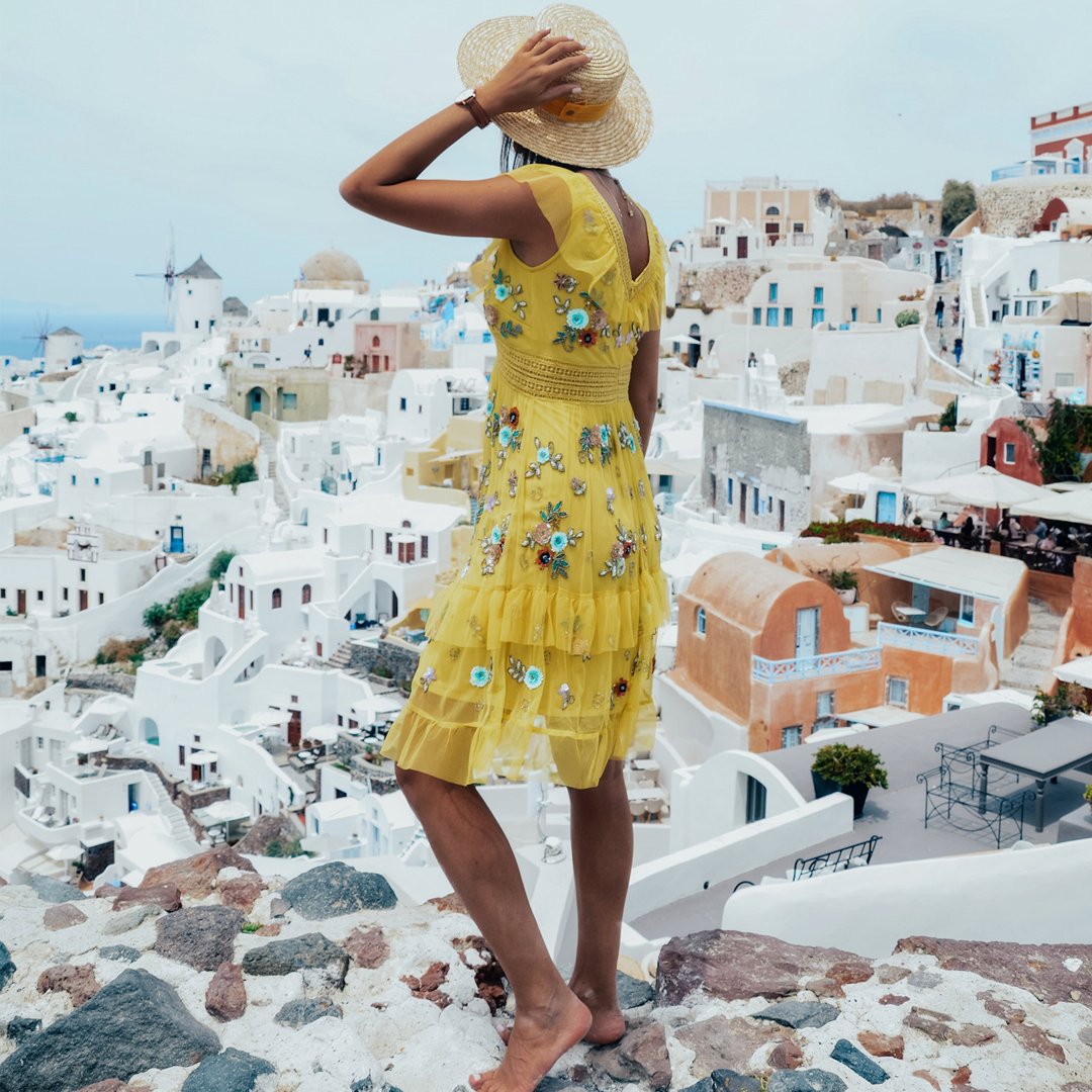 20% off everything ends at midday today!
Use code: RAIN20
Shop new in: ow.ly/2jGg50vBCvs
📸<a href="/CristinaSurdu/">Kristina S</a>
#frockandfrill #styleinspiration #newdress