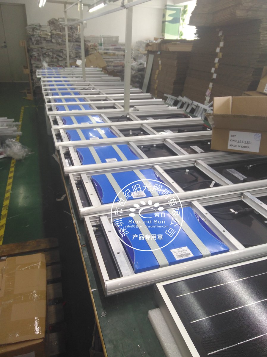 Lina49972748's tweet photo. solar street light with CCTV camera, will be shipped to Japan soon ~~
sales03@centurysunshine.com
#highquality
#solarcamera
#solaripcamera
#solarstreetlightwithcctvcamera
#solarpoweredcamera https://t.co/Ulg2AROjcu