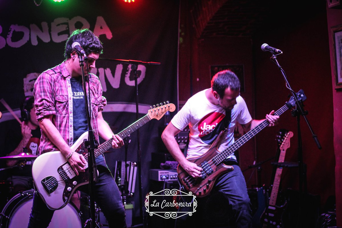 ProyectoPez's tweet photo. familia! hoy a las 18,00 en Tafalla última fecha para despedir nuestra gira! Os esperamos! https://t.co/hBOS4kNl1z