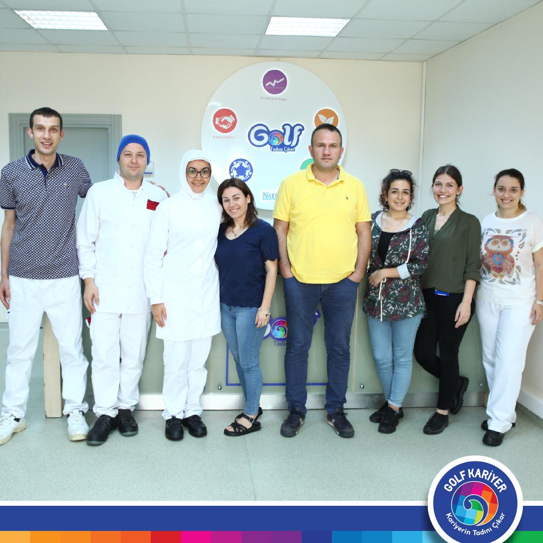 Bizim için tatil dönüşü Pazartesi sendromunu alt etmenin en iyi yollarından biri bol bol fotoğraf çekmekten geçer!📷 Bir de Dünya Fotoğraf Günü olunca, en güzel karelerle bu özel günü ölümsüzleştirmesek olmazdı.😊 #DünyaFotoğrafGünü #golfdondurma #kariyerintadınıçıkar