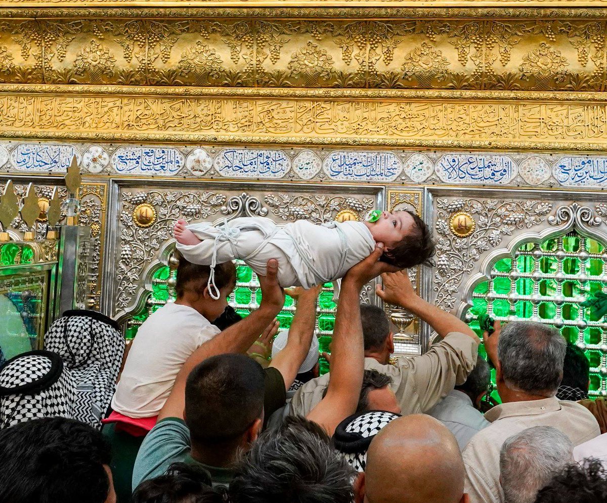 🌿عن #الامام_الرضا عليه السلام
🌼يوم الغدير هو اليوم الذي جعله الله لمحمد و آله و ذوي رحمته، و هو اليوم الذي يزيد الله في حال من عبد فيه و وسع على عياله و نفسه و إخوانه و يعتقه الله من النار.

#الغدير_عيد_السماء_والارض
#عيد_الغدير