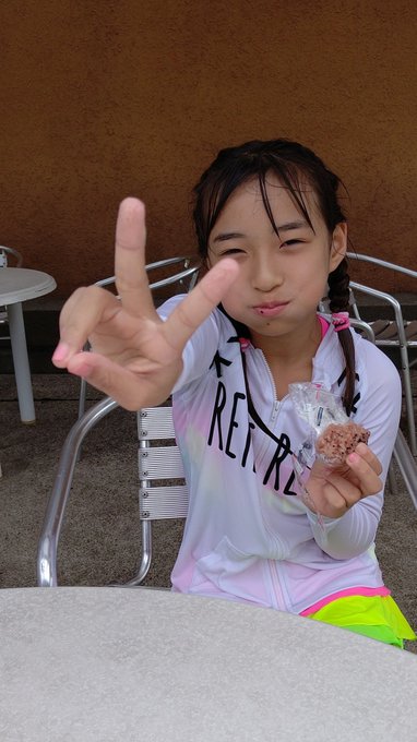 Twitterのコスプレ画像32