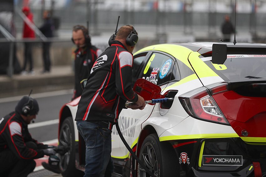BradleyBurns06's tweet photo. Postcard from Nürburgring…🇩🇪
.
.
.
.
.
#BB06 #PyroMotorsport #BRDC #BRDCRisingStars #ADAC #TCR #TCRGermany #HondaCivic #Nurburgring https://t.co/lrsm0JMxSH