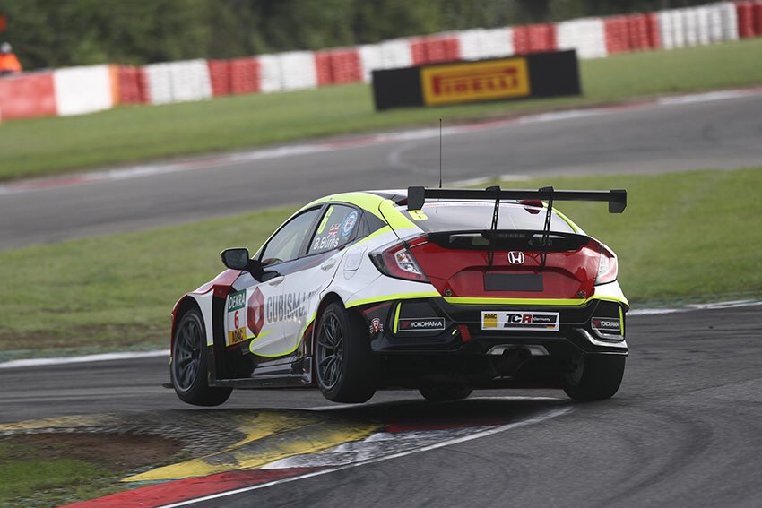 BradleyBurns06's tweet photo. Postcard from Nürburgring…🇩🇪
.
.
.
.
.
#BB06 #PyroMotorsport #BRDC #BRDCRisingStars #ADAC #TCR #TCRGermany #HondaCivic #Nurburgring https://t.co/lrsm0JMxSH