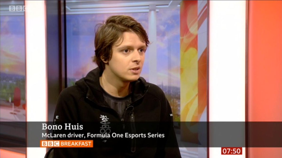 VerstappenSim's tweet photo. Oh, good morning @bonohuis 😂 https://t.co/iY1TUtLdoU