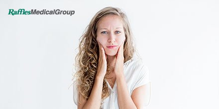 #Didyouknow that #oily #skin can be a sign of #dehydration in your skin? Stay #hydrated by drinking lots of #water and using a non-fragranced #moisturiser.