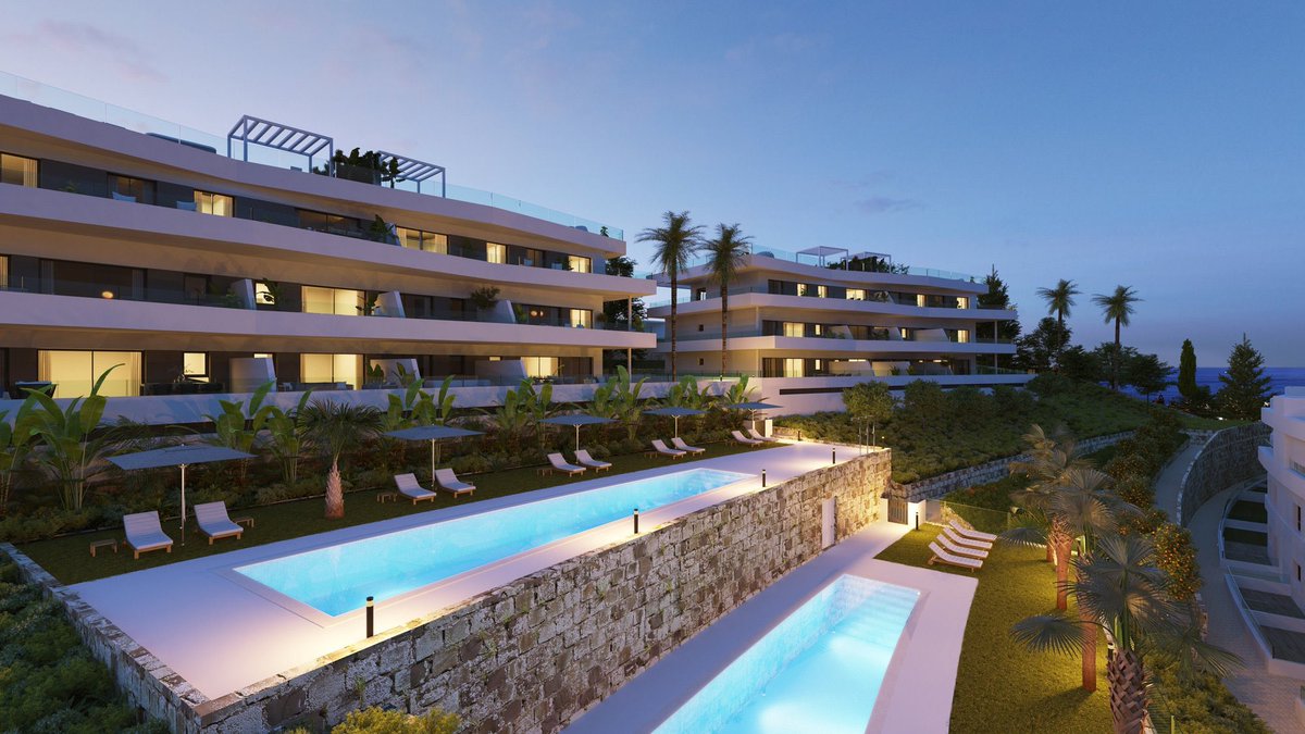 MarbellaDream's tweet photo. Penthouse for sale in Estepona!These very elegant three bedroom penthouse are beautifully designed in an open plan style maximising space and sun light. Here you have privacy and tranquility, with stunning views of the Mediterranean Sea from its terraces and over sized windows.🌅 https://t.co/e7AHwtKWj5