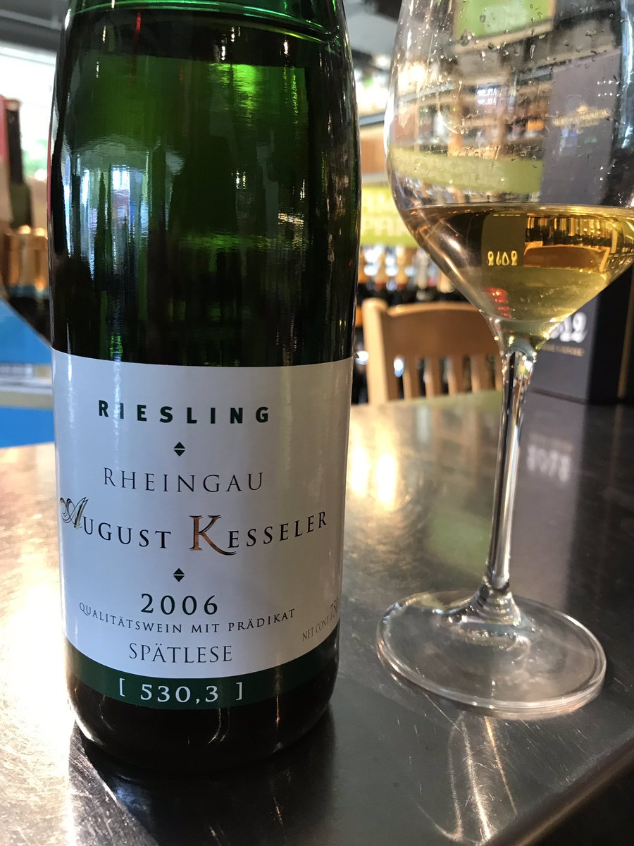 SteveKubota's tweet photo. @wineworldnews @winewankers @JMiquelWine @isante @TravelFood_Wine @gen_riesling @PigottRiesling @muladhara @MacCocktail @RieslingFriend @WineFoodGuide @MiniWineGirl @Oberreimer @Schillerwein @WeingutRenner @drloosenwines @DemiCassiani @TheWineStalker @ItIsAGrapeLife @pietrosd @damewine I enjoyed this aged (2006), #Riesling from August Kesseler a few days ago. It was marvelous. 😎🍷💜 #Spatlese Riesling🍇💟 https://t.co/Qv2v6YPL2f