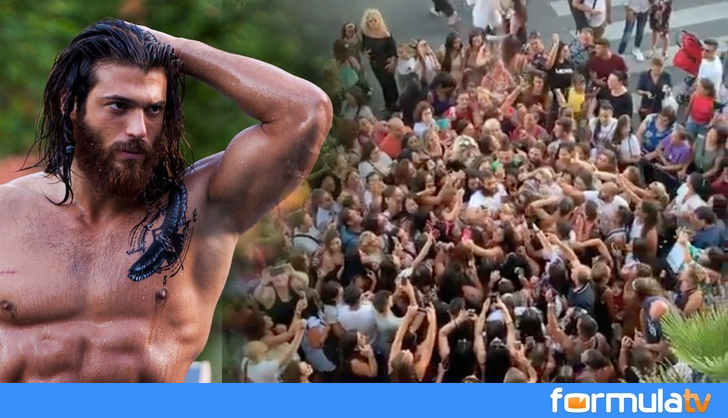 FormulaTV's tweet photo. El fenómeno #ErkenciKus en Italia: Can Yaman desata la locura ante centenares de fans en Nápoles https://t.co/XpIdyzDZ19 https://t.co/Tu2ubJmmV2