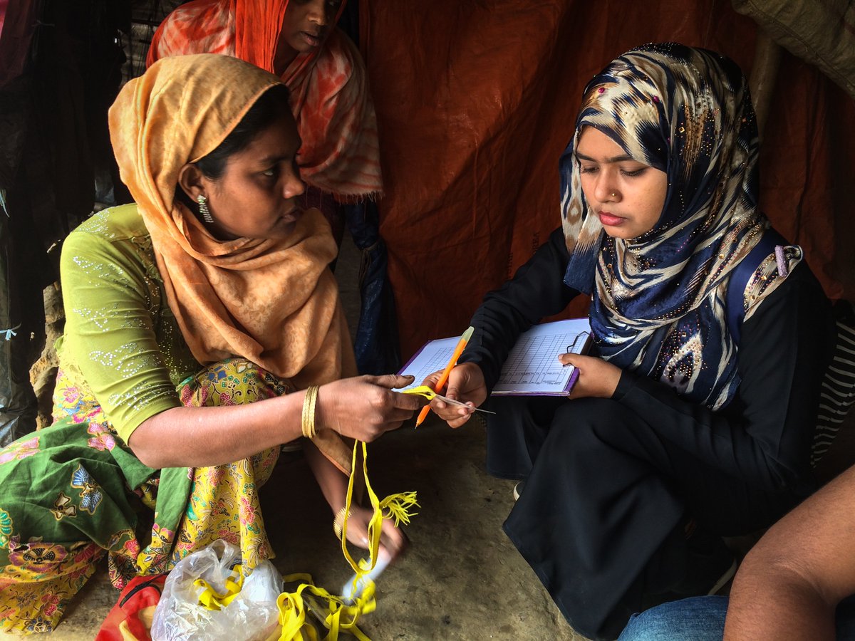 CAFOD's tweet photo. On #WorldHumanitarianDay we celebrate the aid workers and volunteers on the frontline of emergencies.

We thanks them all for their courageous and life saving work 🙏💚 https://t.co/NLi2TiBswr