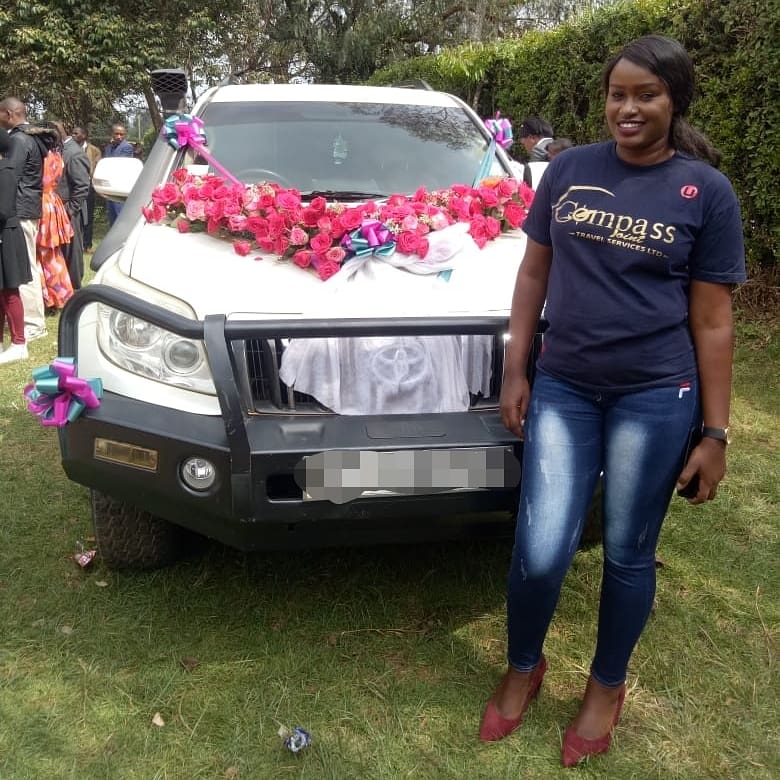CompassPointTr1's tweet photo. #wedding #vehicles #transport #CompassPointTravelServicesLtd #servicesoffered #Travel #prado #pradoj150 #Magicalkenya #DealOfTheDay #DealsPoa #happy #LoveWins #lovebirds #weddingday https://t.co/dtCFUG0IHQ