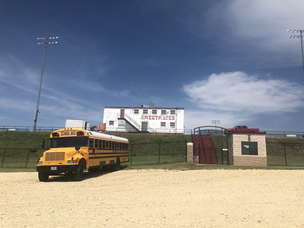 PoppycotProd's tweet image. On our day off, we are thinking about the town of Sweetwater, Texas... Where the only thing bigger than football is Jesus Christ and women’s hair ✨ #edfringe #MakeYourFringe