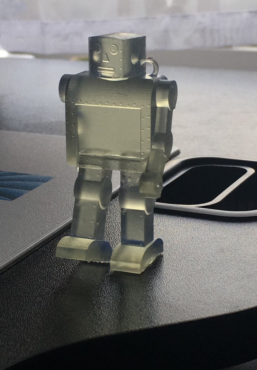 Dynamic3dge's tweet image. Fan of The Chemical Brothers? Maybe you'll recognise this guy - 3D-printed by yours truly! What would you print if you could print anything?

#MondayMotivation #design #3Dprinting #work