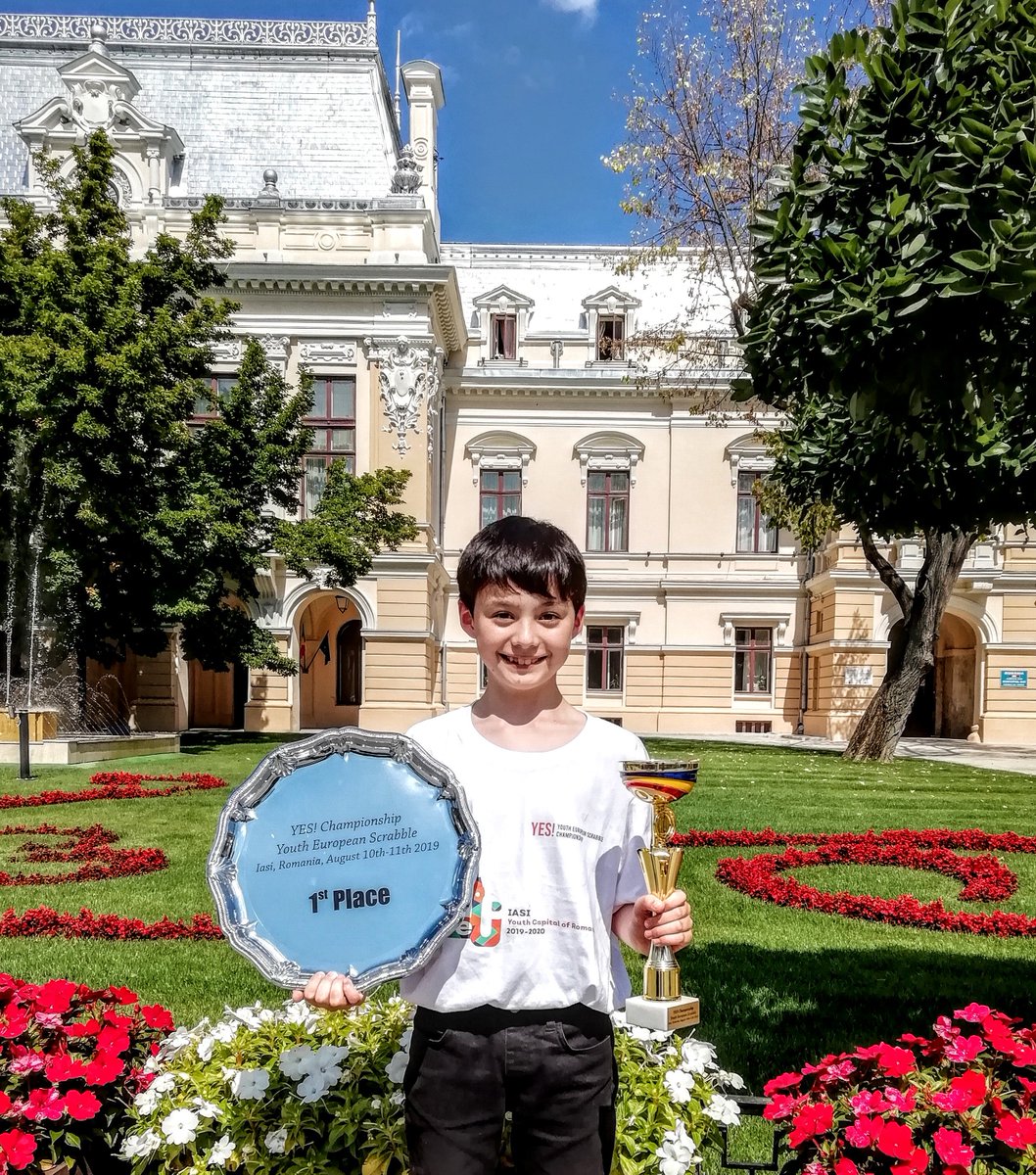 Brothers, 8 and 11, crowned World and European Scrabble champions metro.co.uk/2019/08/16/bro… via <a href="/MetroUK/">Metro</a>