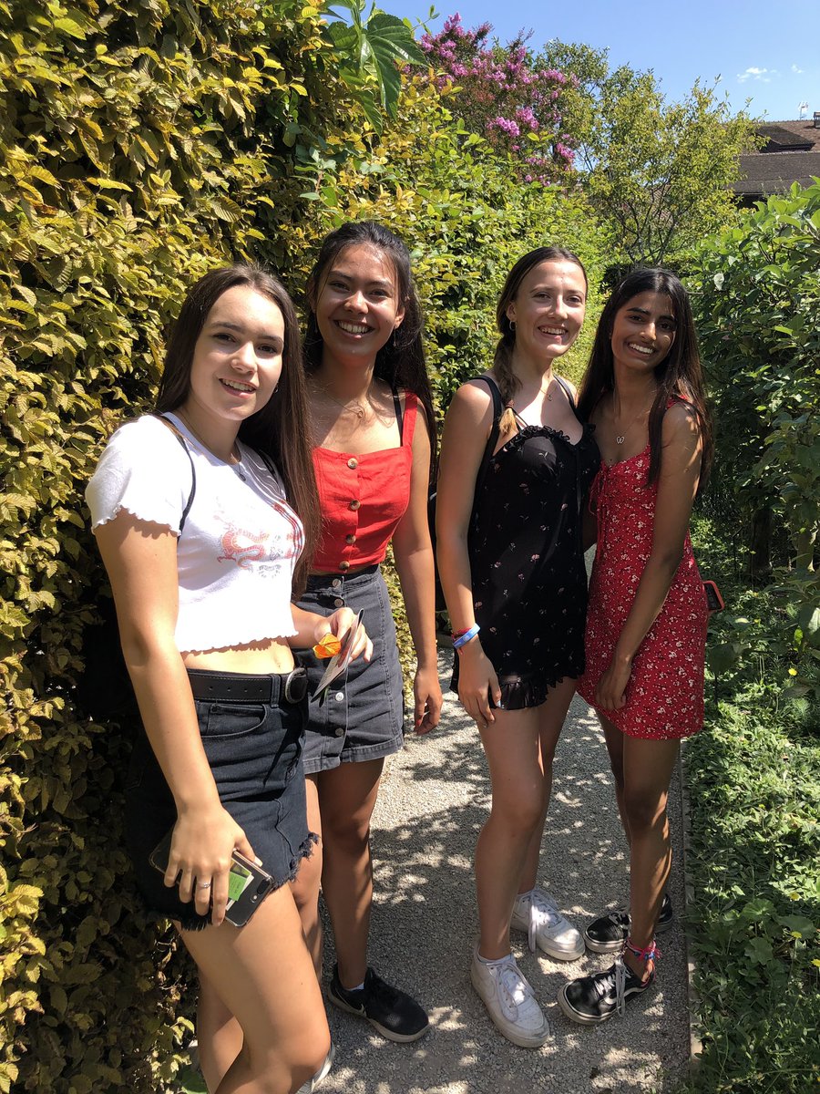 LboroHSPhysics's tweet photo. Lovely day yesterday in Yvoire and taking in the Geneva big wheel! #CERN2019 https://t.co/hLxq4rHRSz