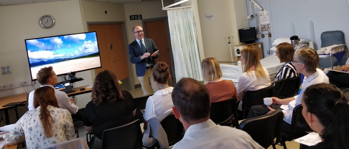 mjmkempson's tweet photo. Excited we're launching @HullYorkMed longitudinal integrated clerkship focusing on primary care experiential learning. @martinveysey commenting on the great value and opportunity through the LIC to learn medicine - "Experience medicine as it really is" #APCeducation https://t.co/fFyFdKcAdb