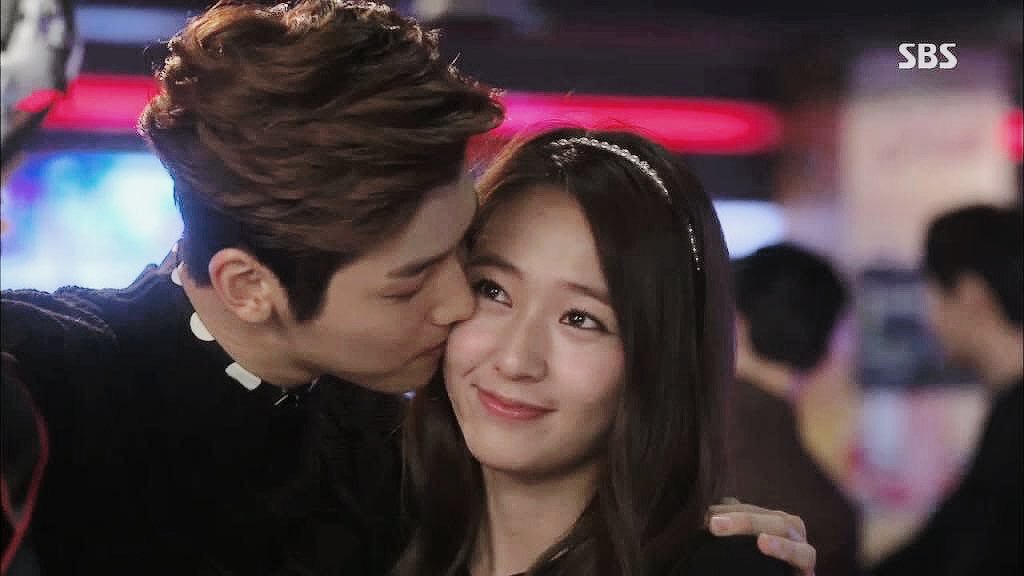kdramapotato's tweet photo. YOON CHAN YOUNG &amp; LEE BO NA

don't even ask why, this couple will always be my fave. i enjoyed all their scenes together and i kept asking for more. i badly want to see them again in a drama wherein they're the lead couple https://t.co/pjYQpU5kco