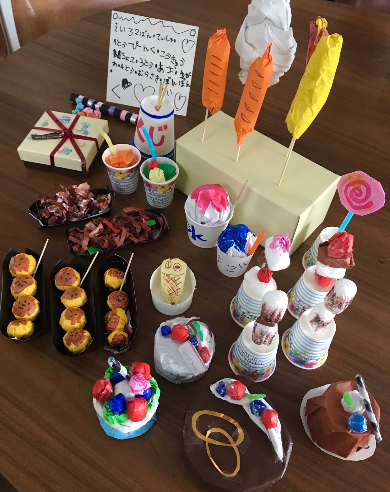 ゆき Pa Twitter 子供達とお祭りアイテムを折り紙で作って 屋台ごっこして遊んだ 部屋の色んな場所に並べて 屋台を移動しながら楽しみました さて ご飯作ろ なんかこれで疲れたwww夕食何がいいかな ゆき Pa Twitter 子供達とお祭りアイテムを折り紙で作って 屋台ごっこして遊んだ 部屋の色んな場所に並べて 屋台を移動しながら楽しみました さて ご飯作ろ なんかこれで疲れたwww夕食何がいいかな