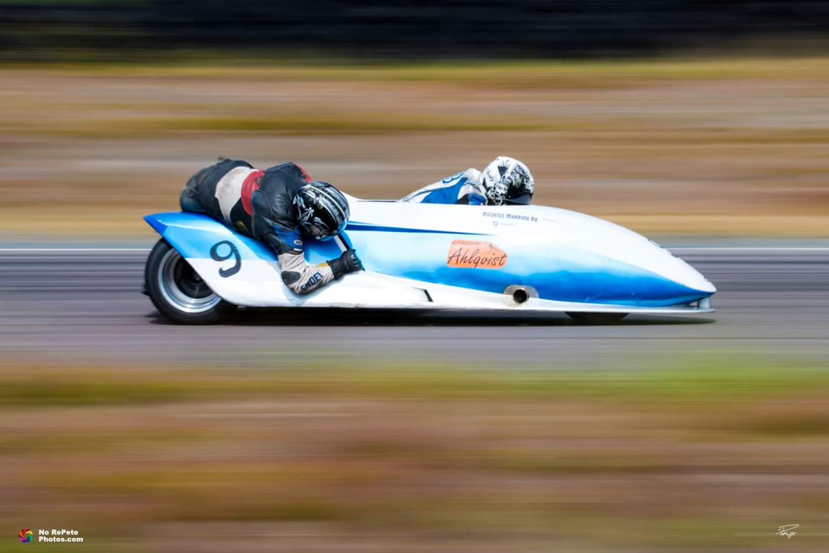 GlobalSidecar's tweet photo. 2019 August~Finland, MotorPark Raceway 

Finnish Championship 

Remember to tune into this page for up-to the minute Race qualifying and Race results provided by~@MarkDennis2

Photos by~
https://t.co/f5vDAj8Spy https://t.co/yO7zIIku22
