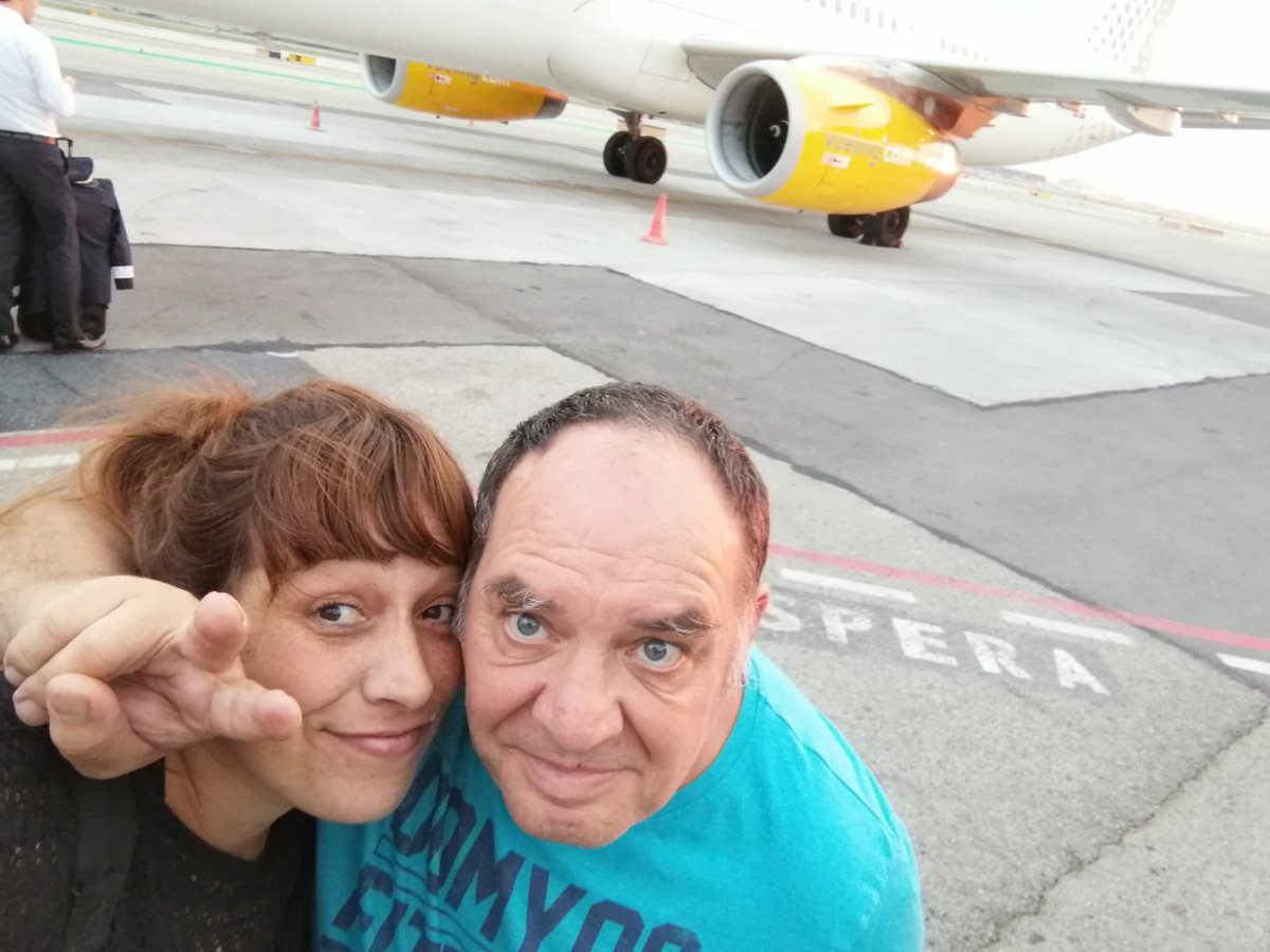 prodisterrassa's tweet photo. ✈️ Avui el Crispin marxa a Londres a passar uns dies de vacances amb la seva monitora per fer realitat una de les seves grans il·lusions! Molt bon viatge i a gaudir! #JuntsSomCapaços #EstiuProdis https://t.co/BSgVN1lSTX